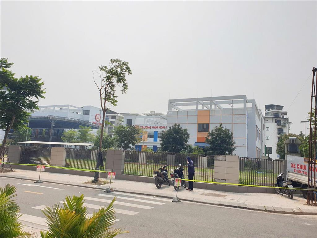 Biệt thự cho thuê tại khai sơn city, 12,5 triệu, 100m2, 6 tầng, mặt tiền 6.2m
