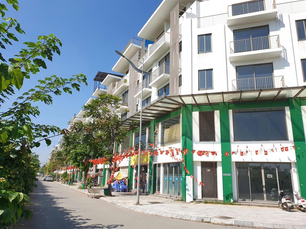 Chính chủ cần cho thuê căn shophouse 90m ô tô đỗ cửa, vỉa hè 5m.  0986 664 ***