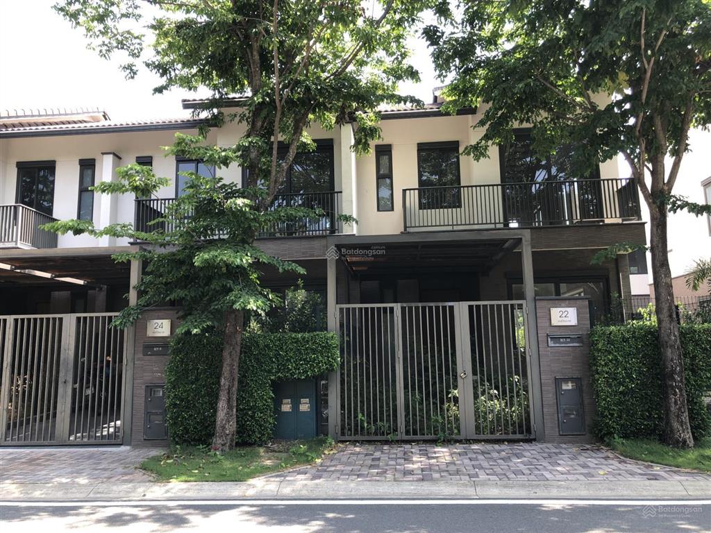 Bán nhà phố liền kề 1 lầu ( đã có sổ ) giá tốt chỉ 4 tỷ/căn  kđt waterpoint bến lức long an.