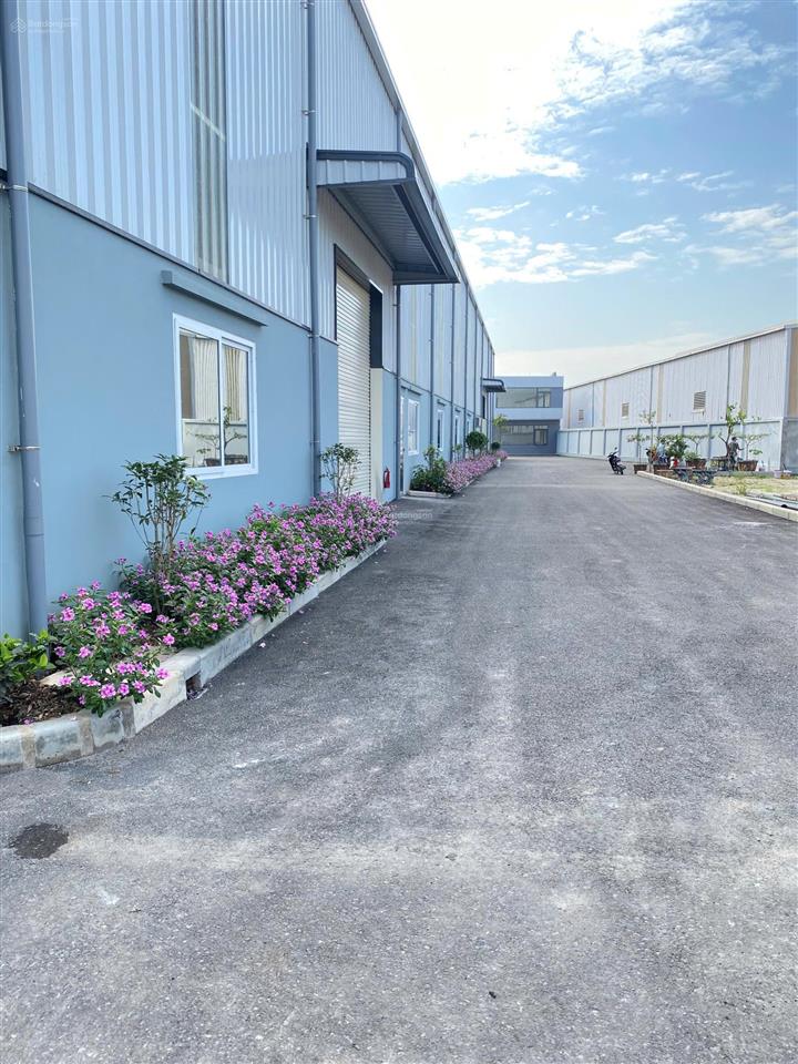 Cho thuê kho chung logistics diện tích 1500m2 gần ecopark văn giang, hưng yên