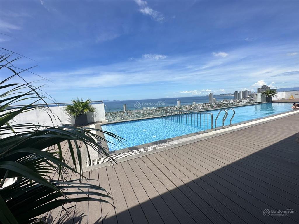 Căn hộ 2 phòng ngủ sơn trà ocean view đà nẵng tầng cao view biển vào ở ngay