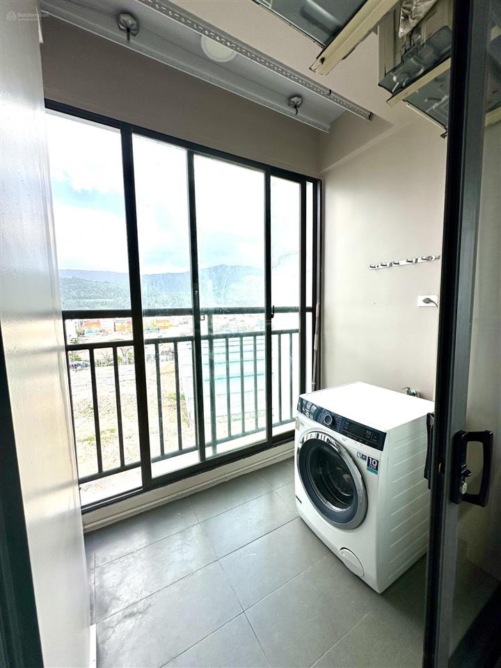 Bán căn hộ cao cấp sơn trà ocean view sẵn sổ hồng lâu dài căn 2pn, 2wc, tại ngô quyền, sơn trà
