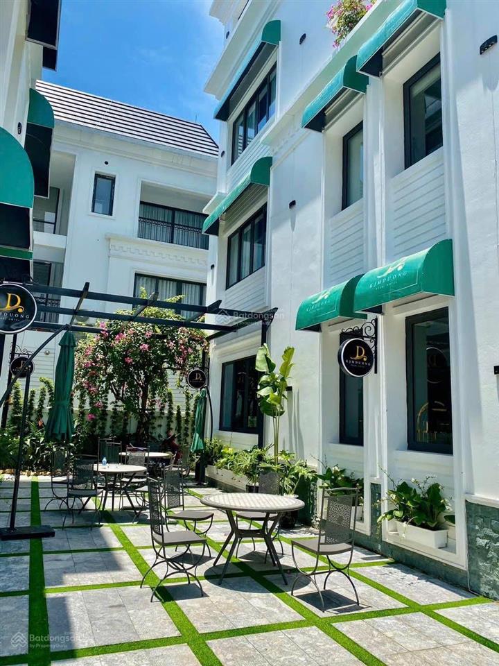 Bán biệt thự mặt biển bãi cháy, hạ long, full nội thất giá rẻ nhất thị trường, sổ hồng lâu dài