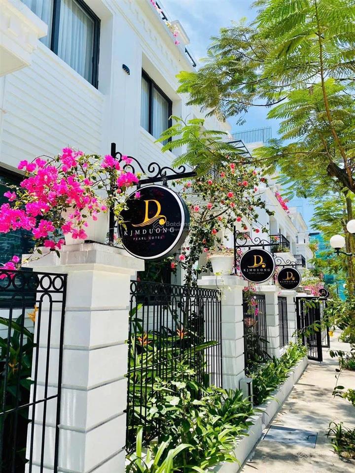 Bán biệt thự mặt biển bãi cháy, hạ long, full nội thất giá rẻ nhất thị trường, sổ hồng lâu dài