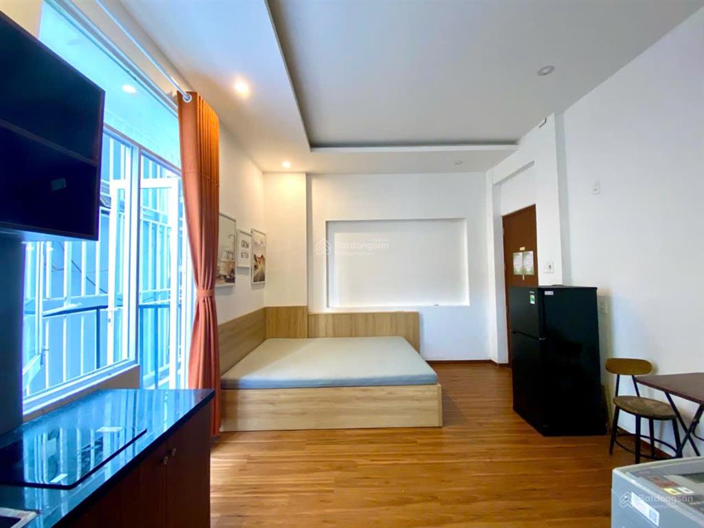 Bán tòa c/hộ dt 90m24 tầng9 phòngdt 50tr/ thángđường 7m5 trương văn hiếnpccc và sổ đầy đủ