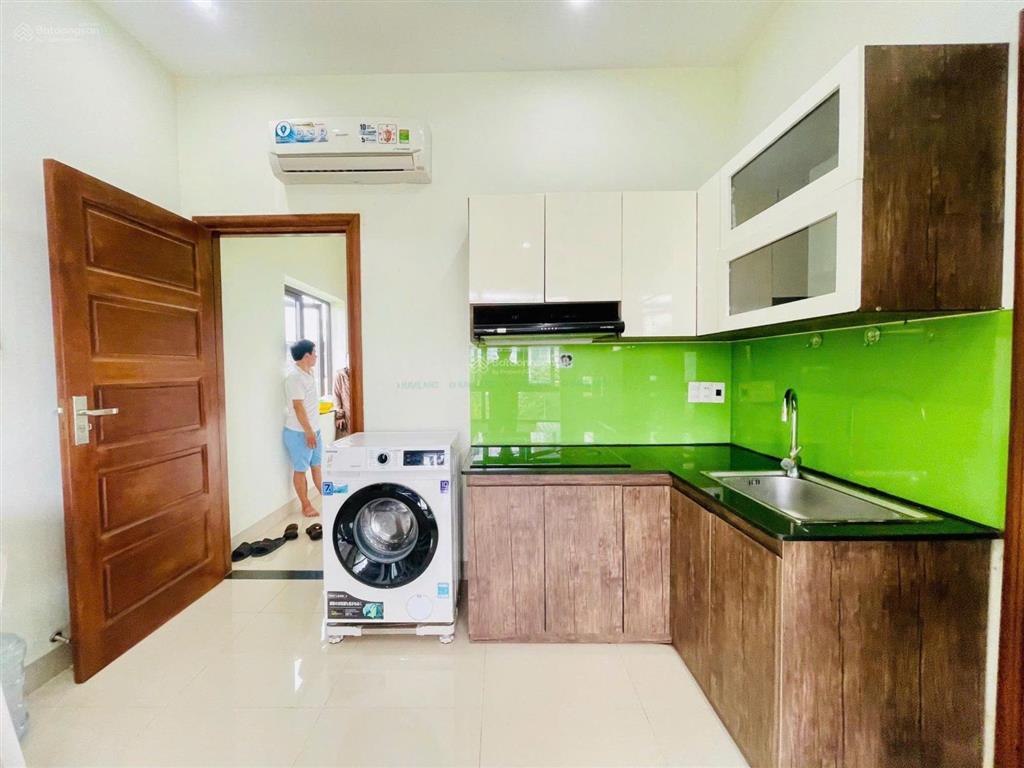 Tòa căn hộ 4 tầng  phan đăng lưu  đại học ngoại ngữ  giá 11 tỷ  doanh thu cao  full nội thất