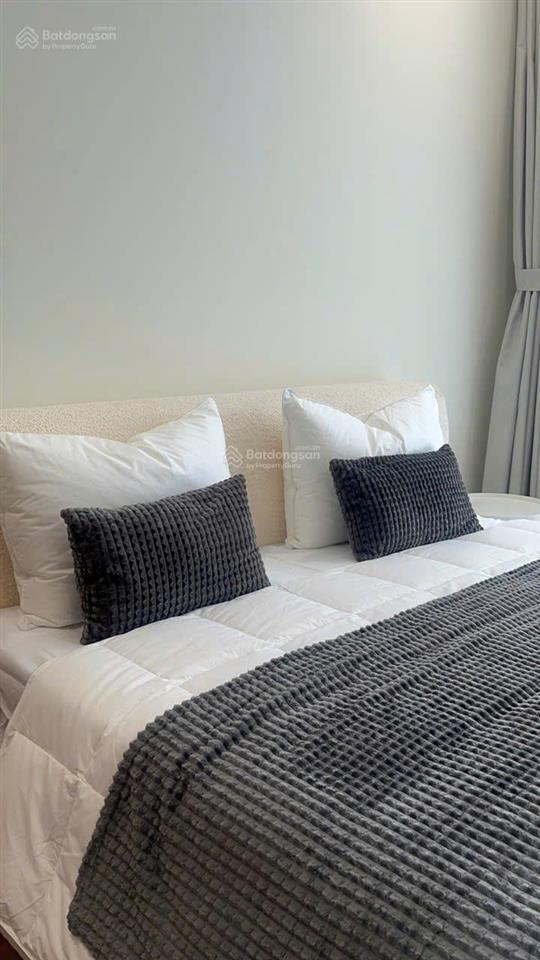 Cho thuê 1 phòng ngủ 61m2 nội thất cao cấp, thiết kế hiện đại. mà chỉ 1200$, tại thảo điền green