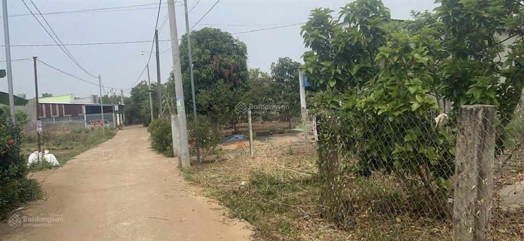 Chính chủ bán nhà cấp 4 cần bán diện tích 240m2 thổ cư tại xã lộ 25, đồng nai