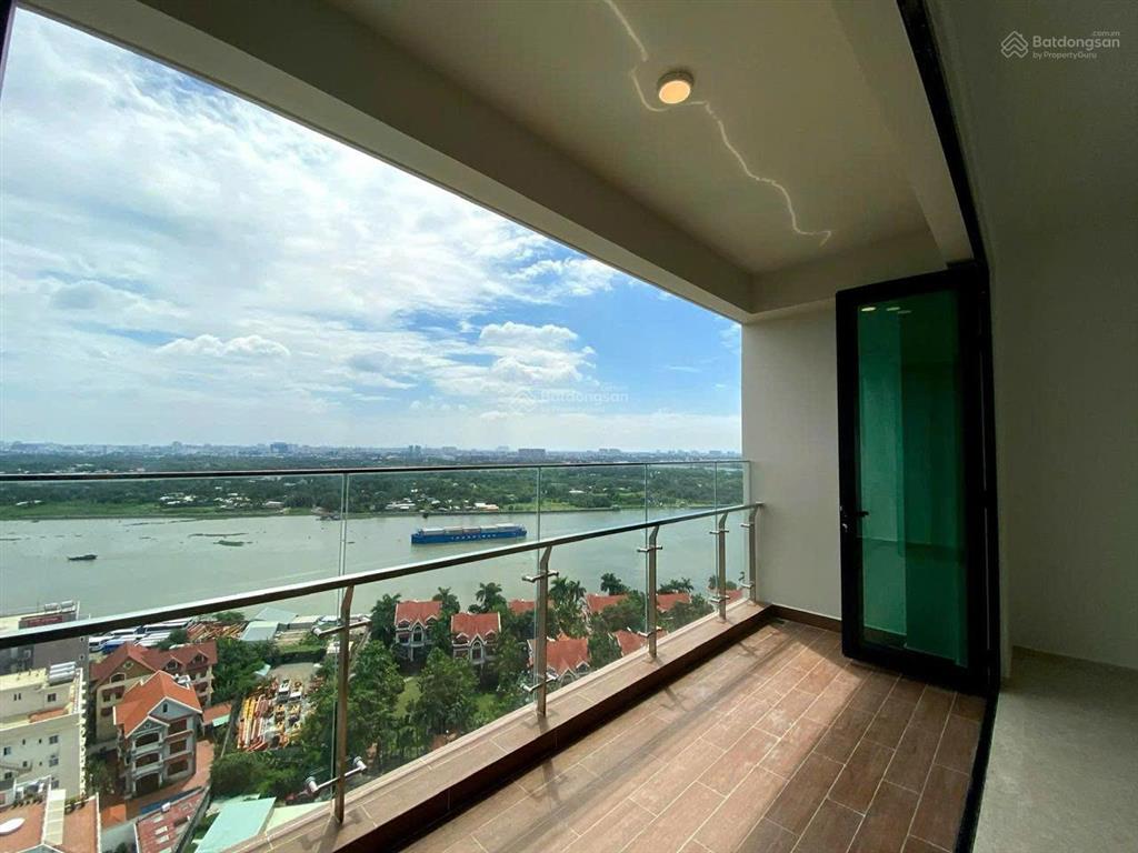 3 phòng ngủ full kính ôm trọn view sông, 144m2 giá 70 triệu, nội thất cơ bản, tại d'edge thảo điền