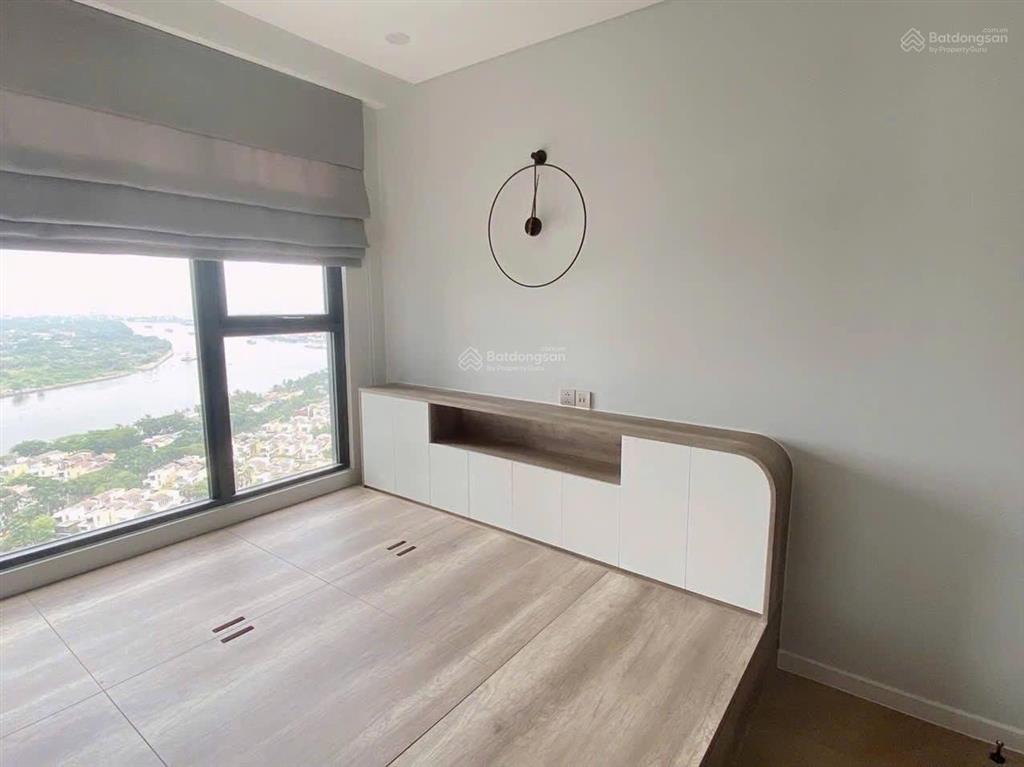Cho thuê 2 phòng ngủ 73m2, full nội thất, view sông cực đẹp, giá 32 triệu, tại lumiere riverside