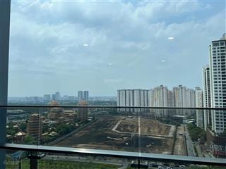 Chủ nhà gửi bán 2 phòng ngủ, giá cực tốt 12,7 tỷ, 77m2, đầy đủ nội thất, tại lumiere riverside