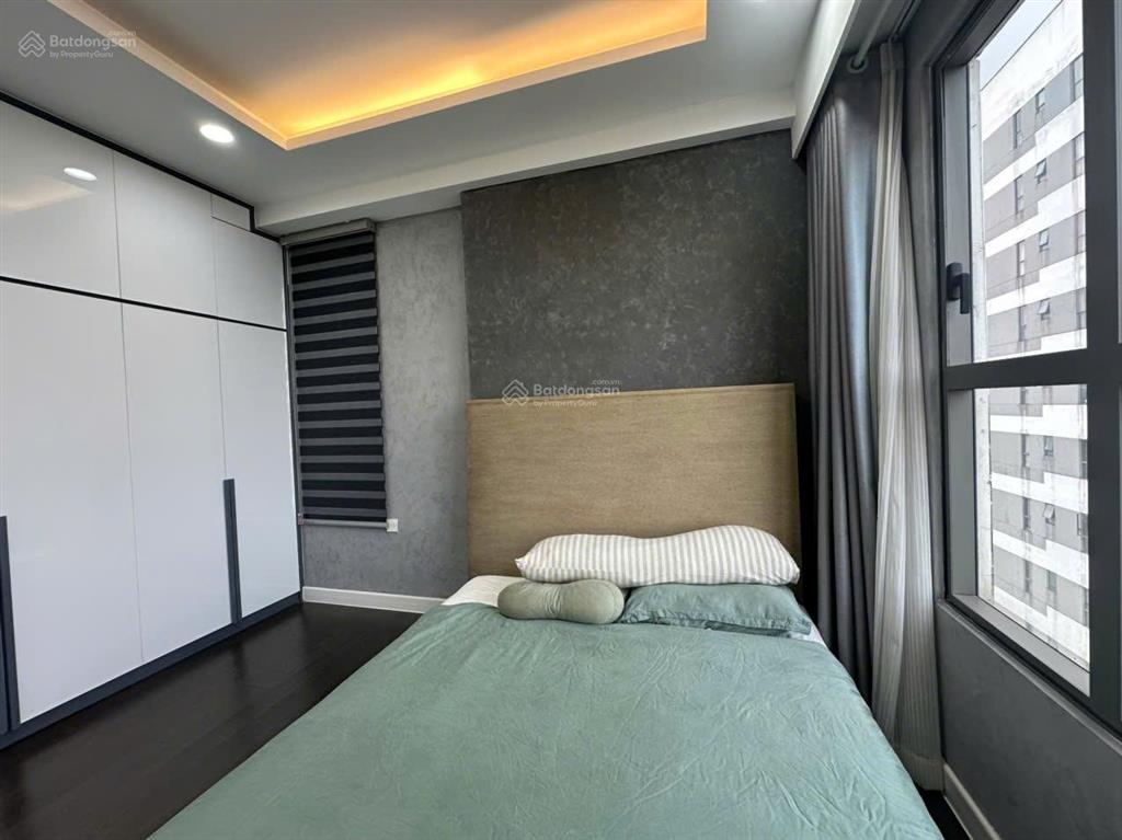 View sông cực đẹp cùng mức giá hiếm có cho căn hộ 3 phòng ngủ tại the sun avenue, chỉ 9 tỷ bao phí.
