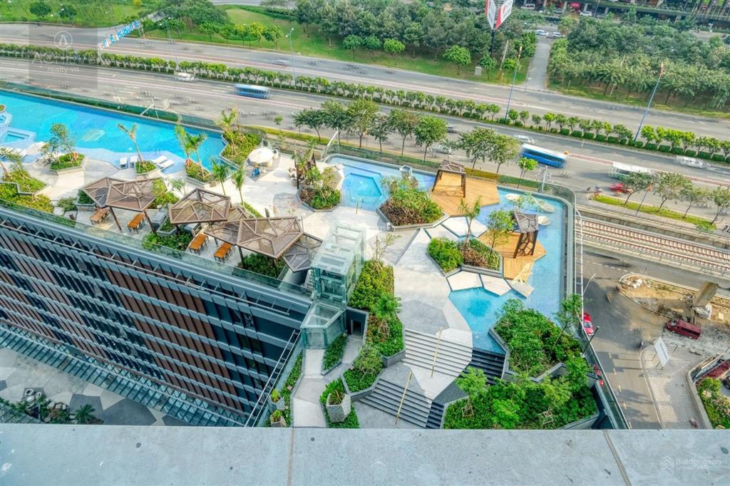 Chốt nhanh giá thuê tốt 36 triệu tại lumiere riverside cho căn hộ 2 phòng 73m², view thành phố
