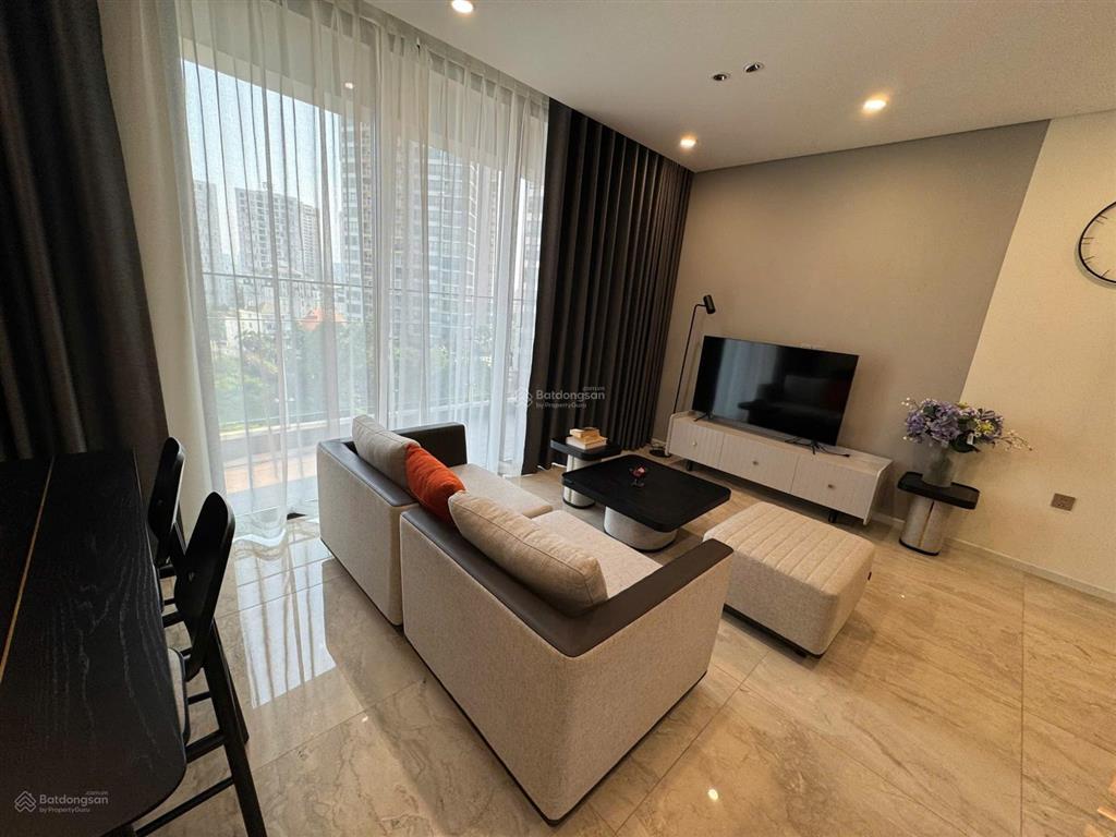Hot 2 phòng ngủ cực kì đáng thuê tại thảo điền green, nội thất sang trọng, giá chỉ 40 triệu.
