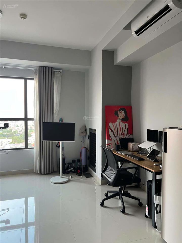 Vào ở ngay, ot 32m² full nội thất tại the sun avenue, giá 13 triệu.