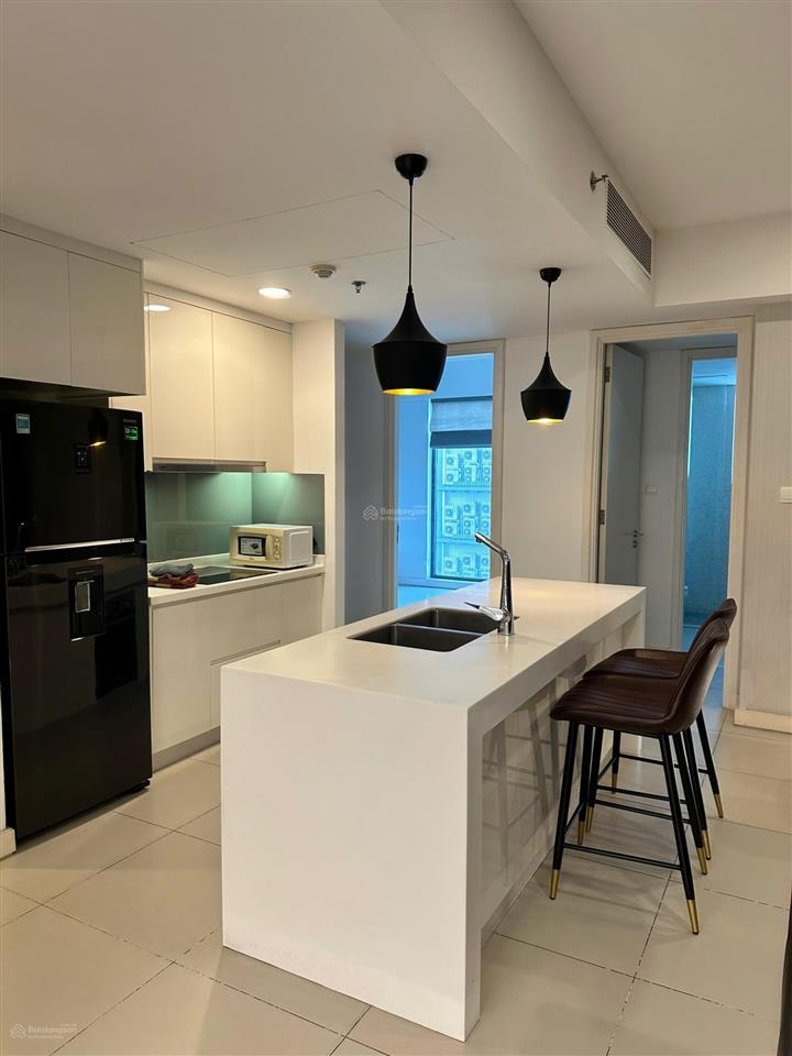 Căn 2pn 90m² full nội thất tại gateway thảo điền, giá thuê 1.500 usd.