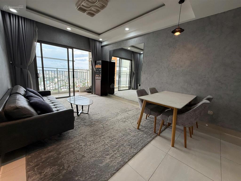 View sông, căn 3pn 96m² full nội thất tại the sun avenue, giá bán 9 tỷ