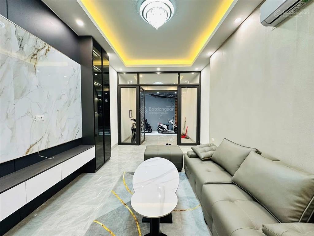 Chính chủ bán nhà đào tấn ba đình 6 tầng thang máy 10m ra phố giá 17 tỷ