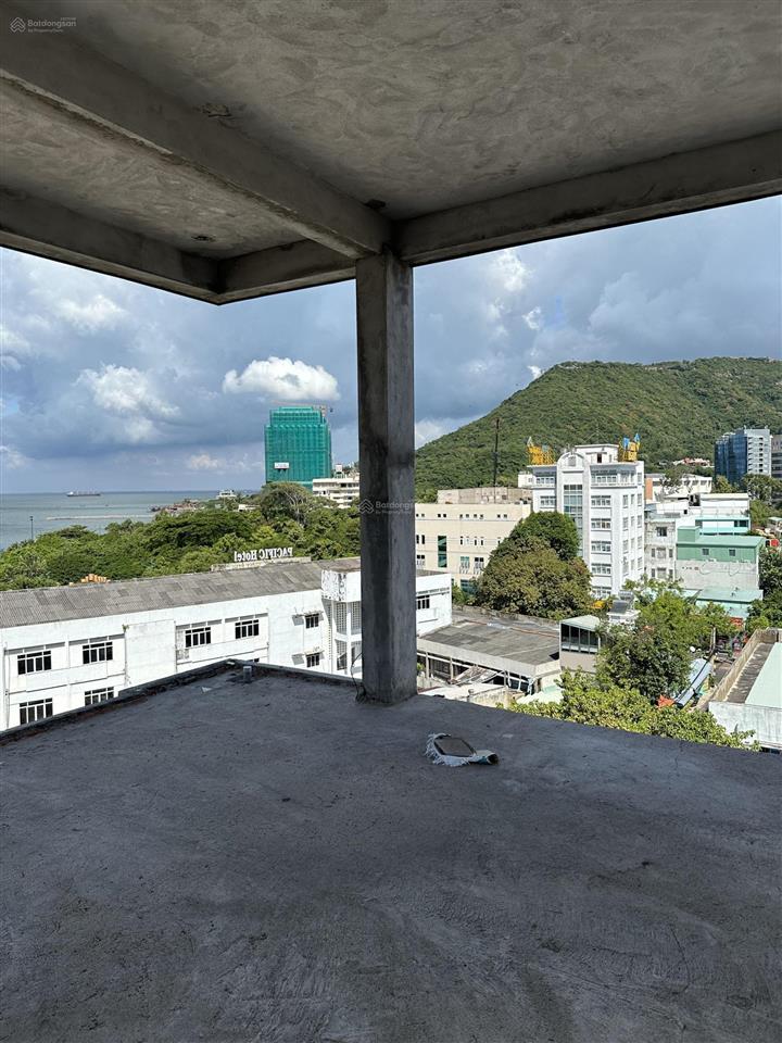 Chính chủ nhà mt trần nguyên hãn, 250 m2, 11pn, 14wc, 1 hồ bơi, vũng tàu.  0913 646 ***, 50tỷ(tl)
