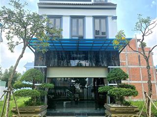 Bán nhà rẻ ngộp mặt tiền đường d1 khu đô thị five star eco city . nhà hoàn công shr .cho thuê ngay