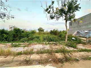 Đất nền ngộp trong khu đô thị the sol giá bao rẻ nhất khu