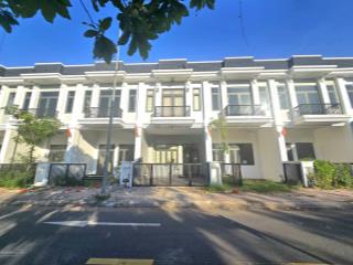 Nhà phố giá rẻ nhất khu the sol city nhà ngộp cắt lỗ bán gấp. nhà 1trệt 1 lầu 1tum shr đã hoàn công