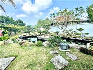 Bán nhà vườn biệt thự gần chợ bình chánh. biệt thự vườn dành cho đại gia lắm tiền