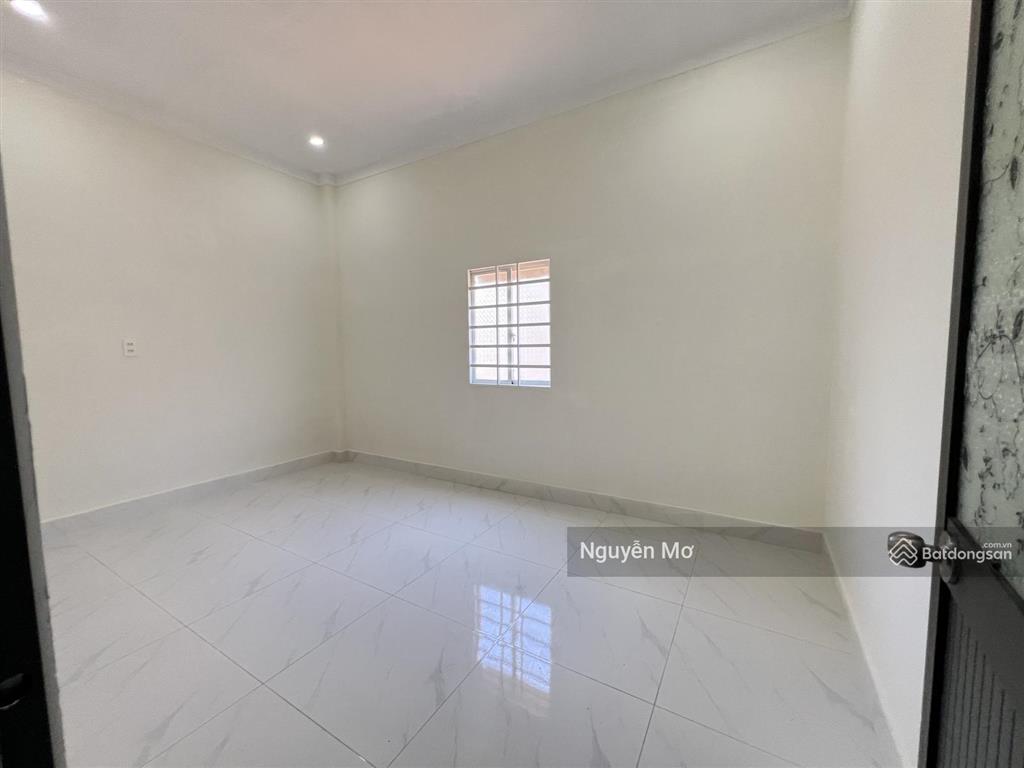 Bán nhà xây dựng kiên cố tại trung tâm p2 bảo lộc .0984 585 ***