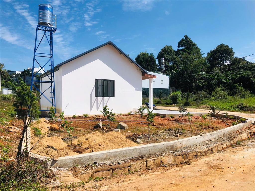 Bán nhà mới xây trung tâm lộc an bảo lâm 2 lâm đồng. 0984 585 ***