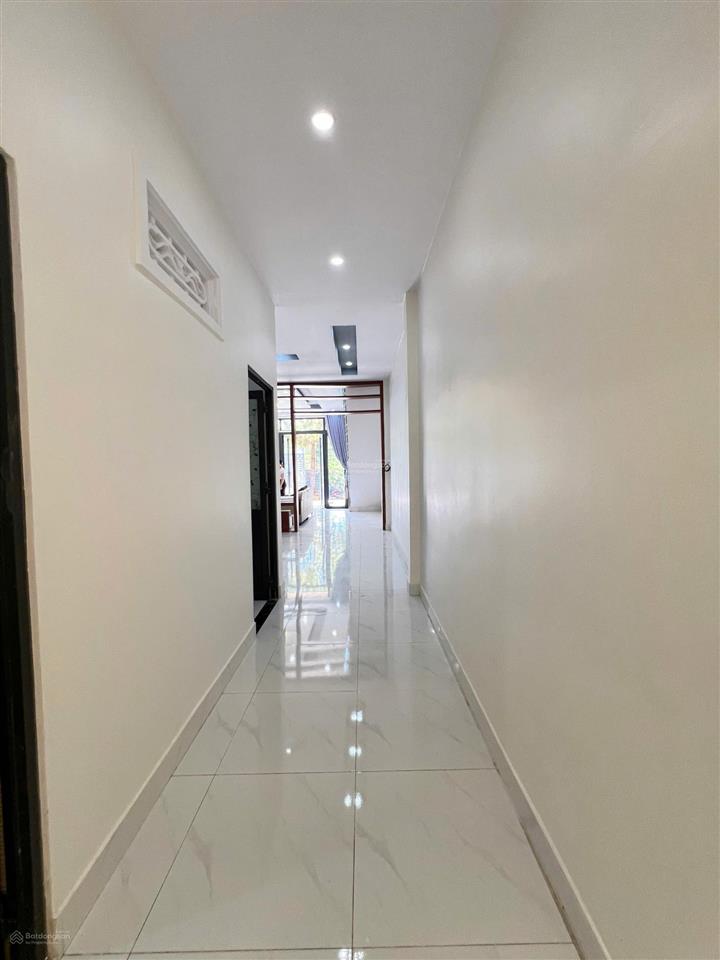 Bán gấp nhà đẹp trung tâm bảo lộc giảm ngay 150 triệu, chỉ còn 2,370 tỷ