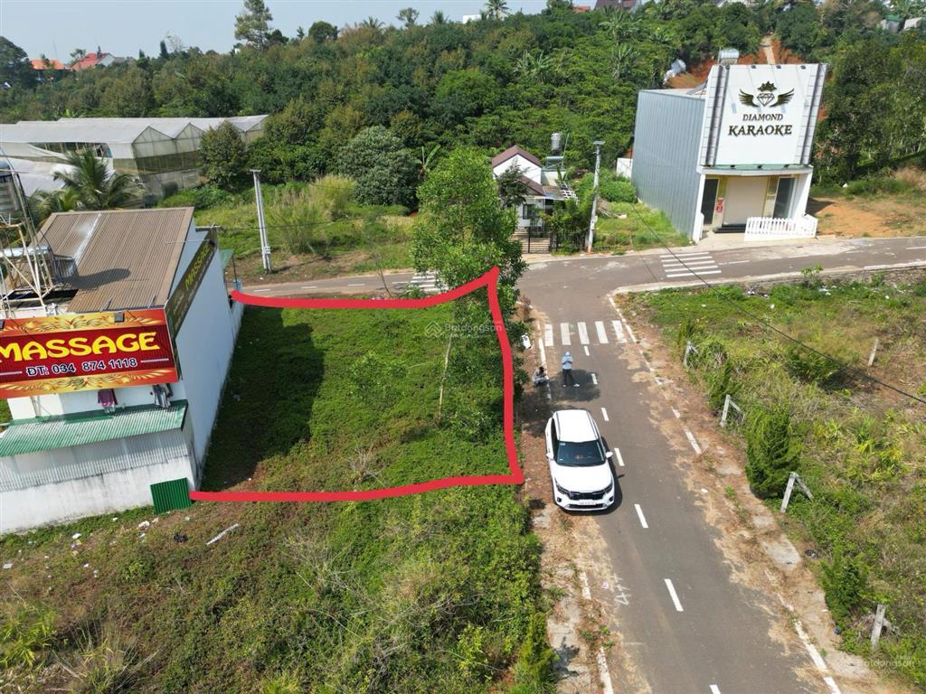 Bán đất góc 2 mặt tiền trung tâm lộc an, bảo lâm, vị trí đẹp, sẵn thổ cư