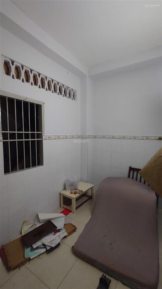 Mặt bằng cho thuê tầng trệt, dt 4 x13 m = 52m2,