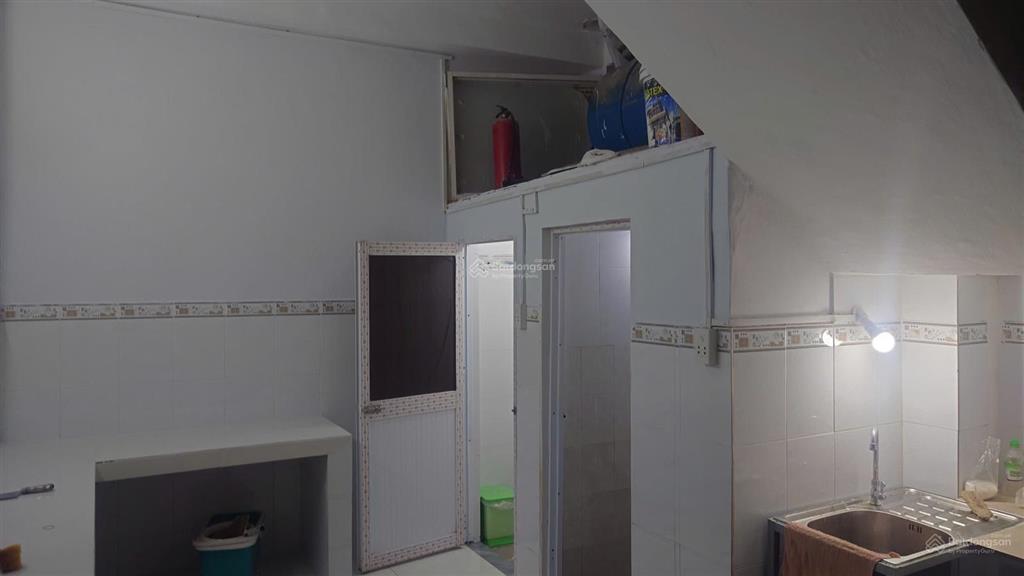 Mặt bằng cho thuê tầng trệt, dt 4 x13 m = 52m2,