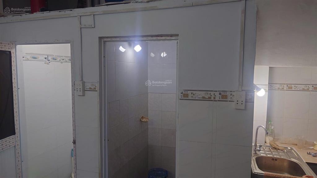 Mặt bằng cho thuê tầng trệt, dt 4 x13 m = 52m2,