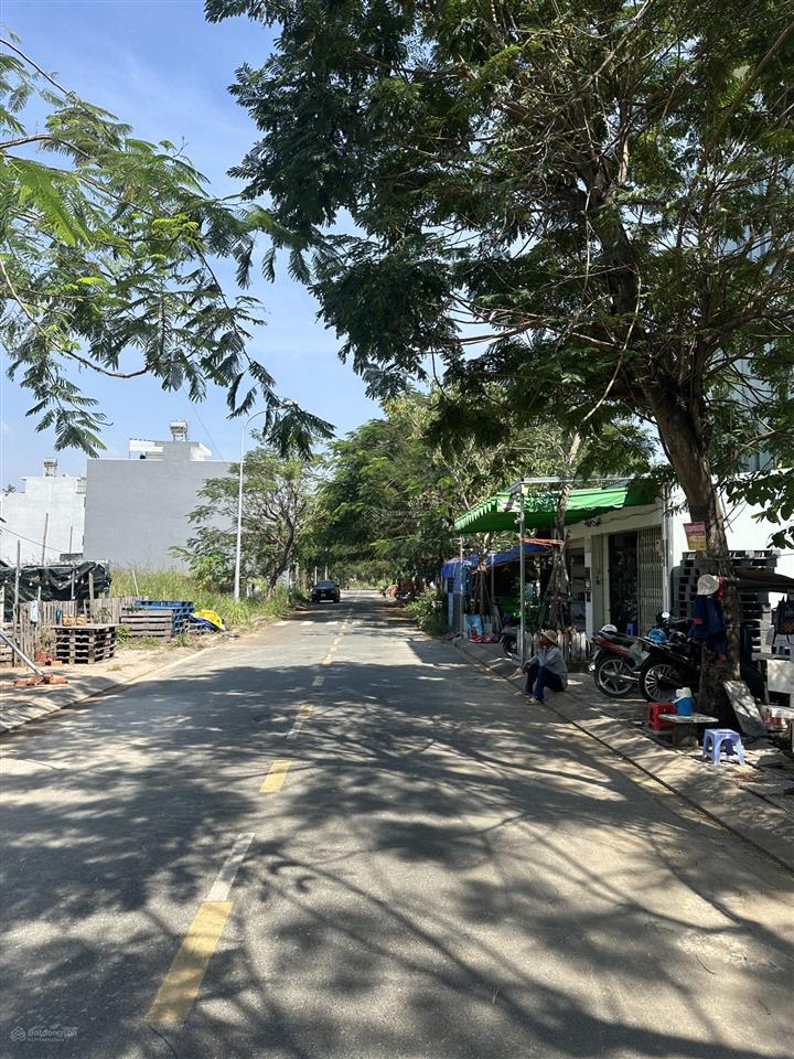 Hot! chủ cần bán lô đất 137m2shr 2 mặt tiền đường liên cảng 60m, kdc cát lái, tp. hcm! giá 77tr/m2