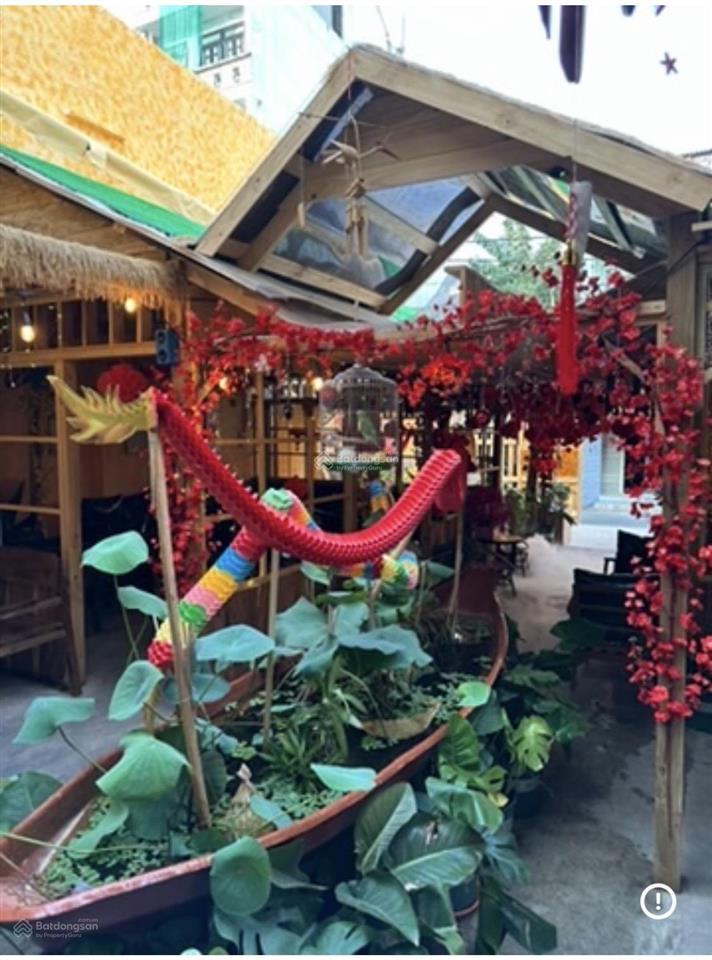 Cho thuê nhà thiết kế theo mô hình quán cafe sân vườn