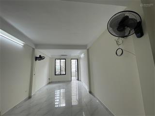 Chính chủ cho thuê sàn văn phòng 6tr tại cầu giấy 45m2