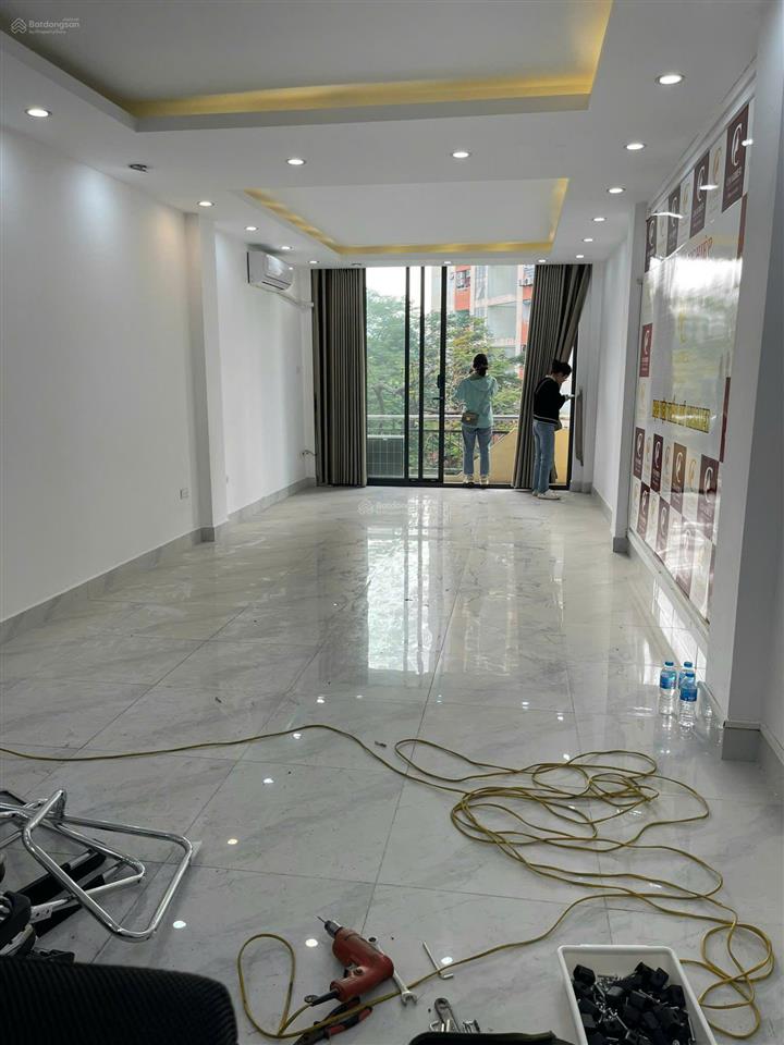 Chính chủ cho thuê văn phòng cầu giấy giá 8tr