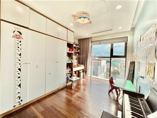 Bán căn hộ 3 pn minato đẹp lung linh