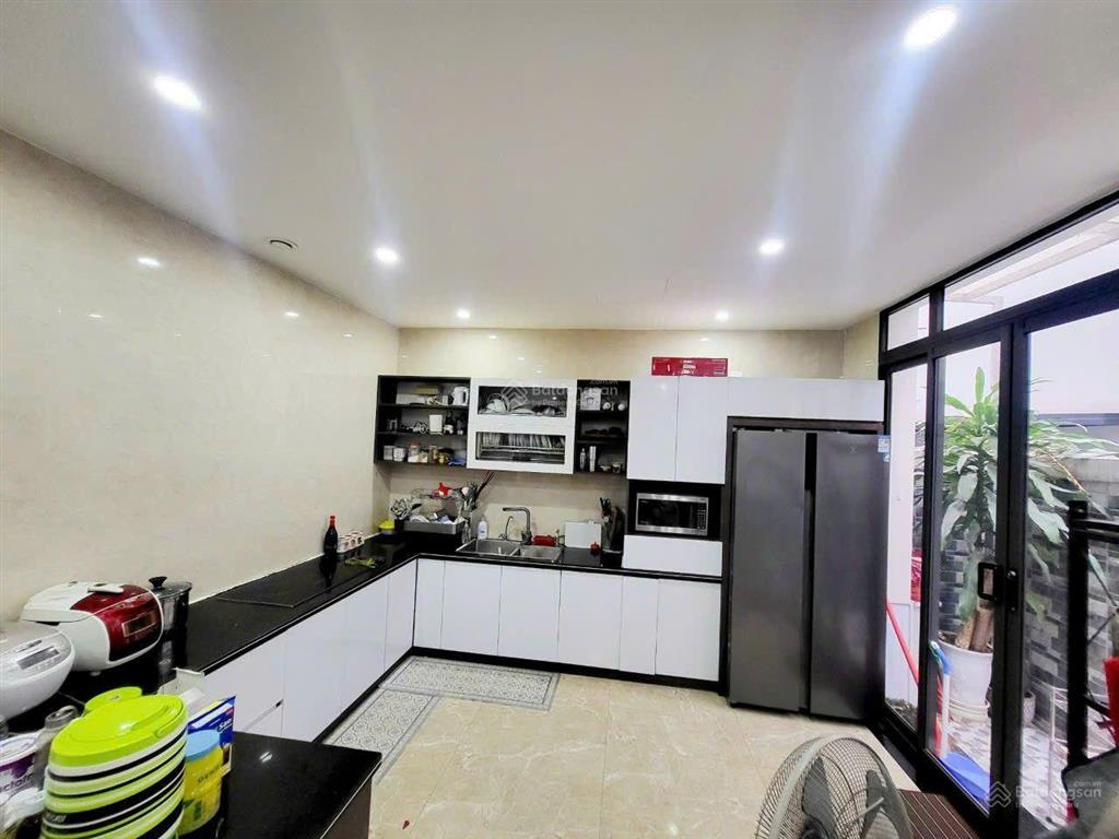 Cho thuê nguyên căn venice vinhomes imperia hải phòng