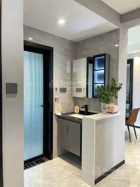 Bán nhà siêu đẹp núi đèo sau đường máng, giá 1,950 tỷ