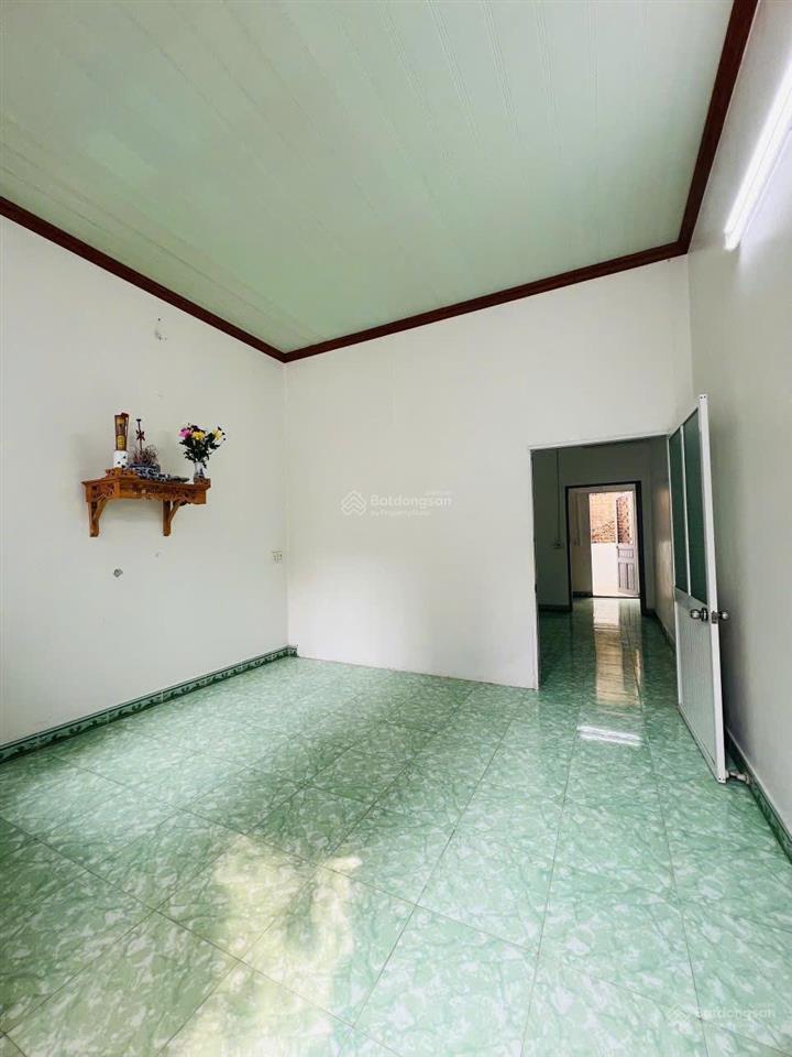 Bán gấp nhà đẹp tại ngõ 261 trần nguyên hãn, hải phòng, dt 54m2 giá chỉ 2,7 tỷ