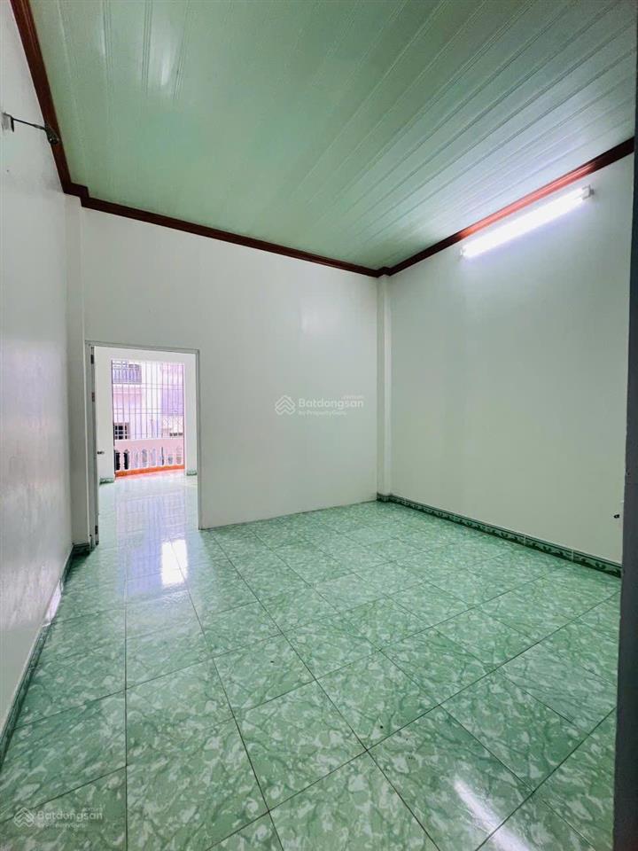 Bán gấp nhà đẹp tại ngõ 261 trần nguyên hãn, hải phòng, dt 54m2 giá chỉ 2,7 tỷ