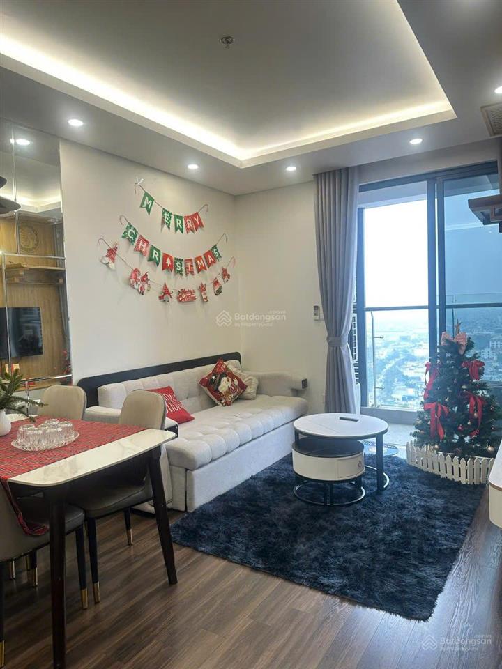 Cần bán gấp căn đẹp 3 ngủ dt 74m2, giá chỉ 3,2 tỷ tại hoàng huy grand tower