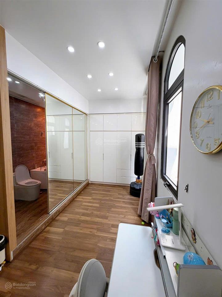 Chuyển nhượng căn liền kề vihomes imperia full nội thất, dt 96m2 giá chỉ 18,9 tỷ