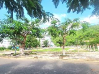 Dãy trọ 21 phòng 115m2 gần biển hòn chồng dòng tiền ổn định 5 tỷ 650