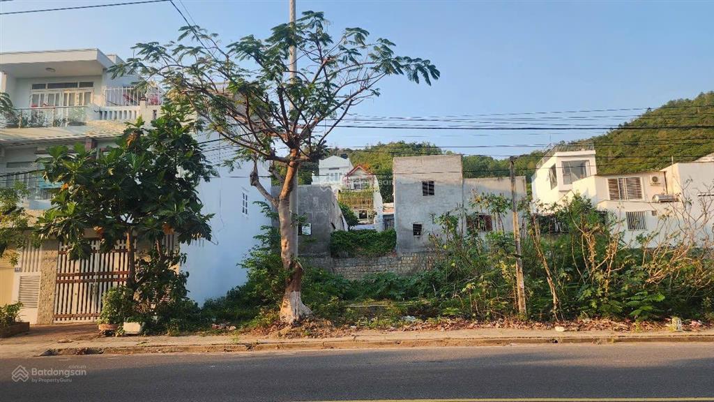 B308. đất 67,3m mặt tiền phạm văn đồng, cạnh bến du thuyền vĩnh hòa, chỉ 8,412 tỷ