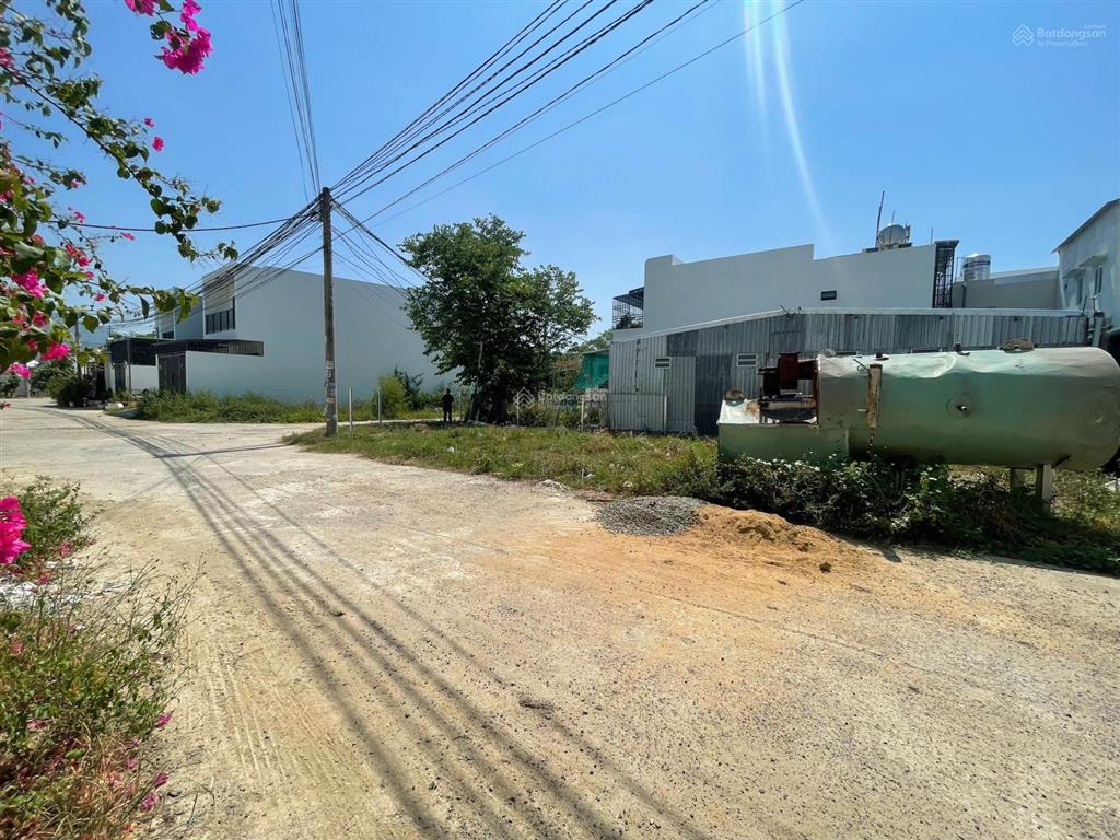 Q245. bán lô góc 125m full thổ cư phú bình, vĩnh thạnh  3 tỷ 060