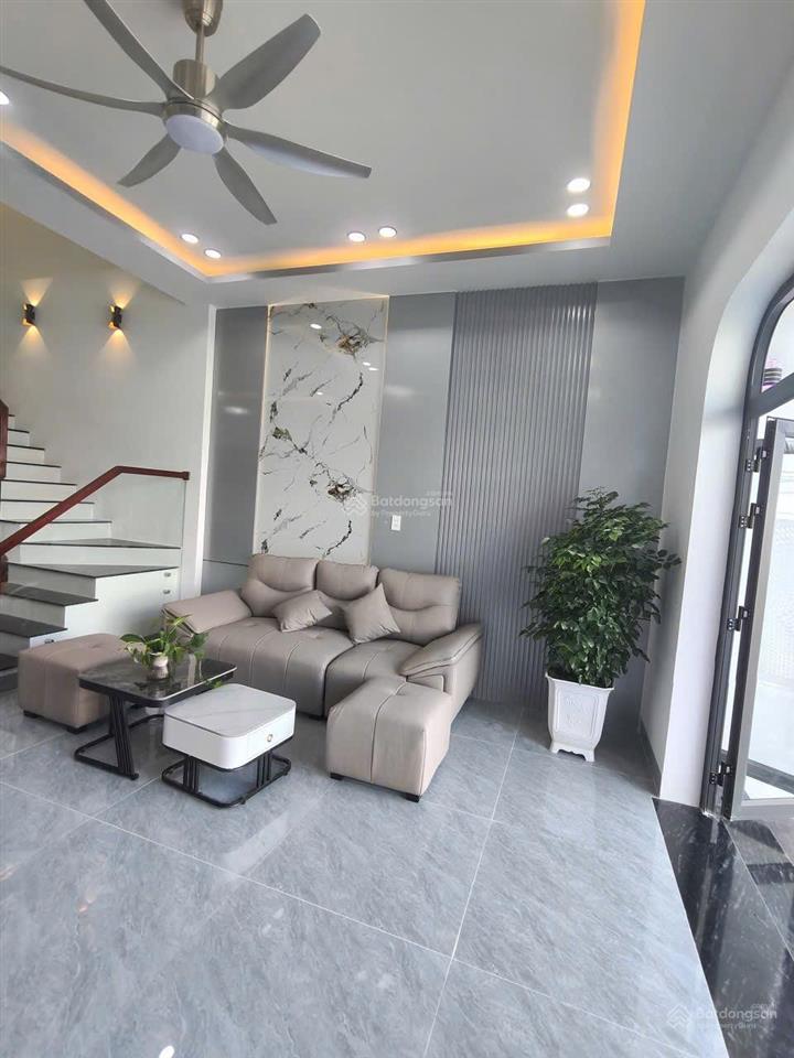 Nhà mới diên điền 71,3m2 3 phòng ngủ chỉ 1 tỷ 650 bao sổ