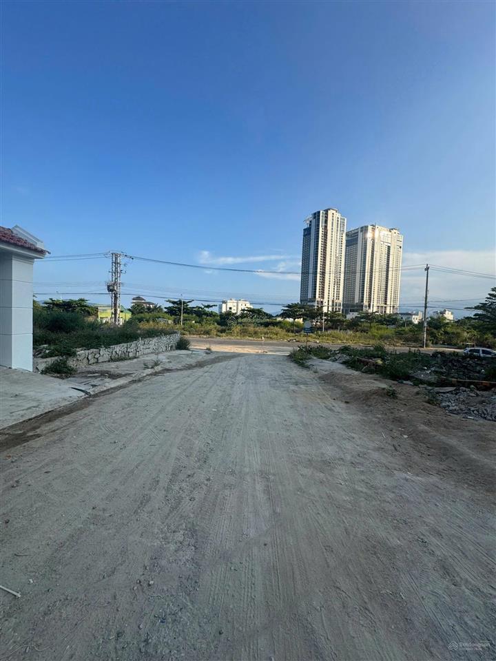 Mã 1200 303,7m cách biển phạm văn đồng 400m, 20 tỷ 614 triệu
